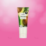 on the body The Natural Avocado Mild Cleansing Foam - Image 2