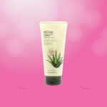 The Face Shop Herb day 365 Master Blending Foaming Cleanser Aloe & Green Tea 170 ml
